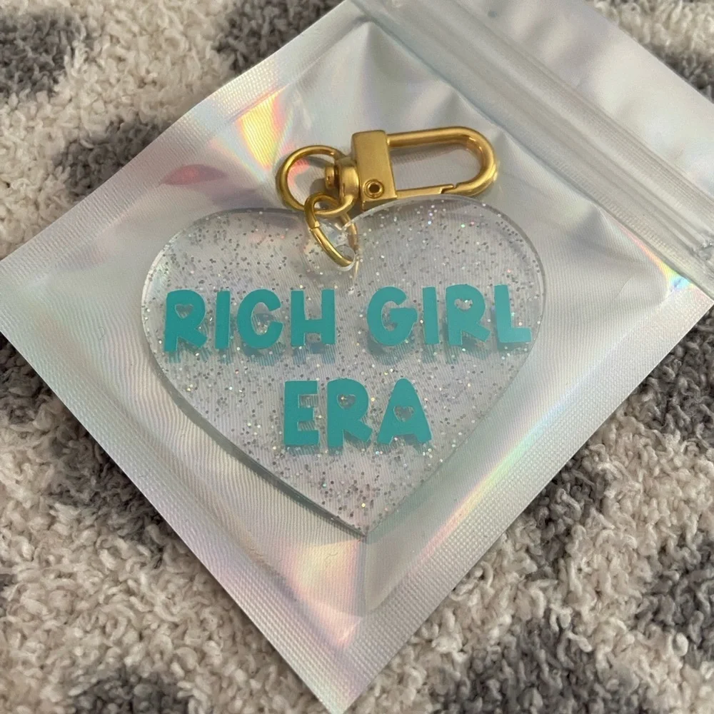 HANDMADE ACRYLIC HEART KEYCHAIN